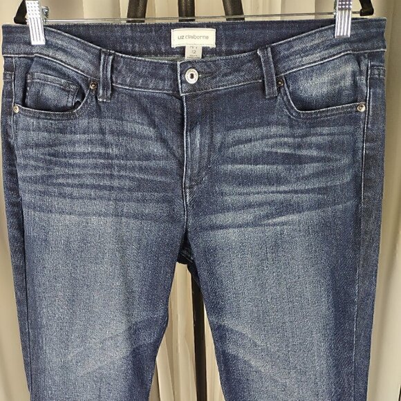 Liz Claiborne City Women's Cotton Blend Straight Leg Blue Jeans Size 12 - Picture 2 of 11